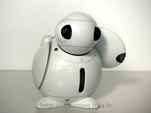 apripoko-robot-toshiba-01.jpg