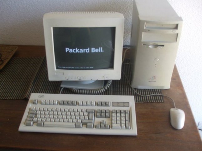 Packard Bell.jpg