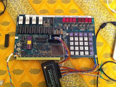 Une monoboard 8080A ICS qui fonctionne !
