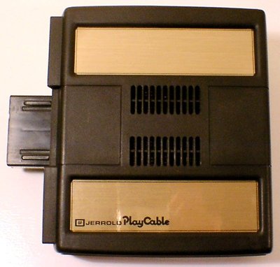 Module Mattel &quot;PlayCable&quot; pour console Intellivision (1981).