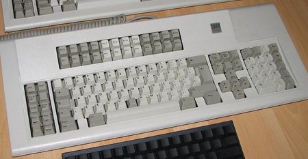 Modèle identique à mon clavier IBM modèle M Clicky 1394316.