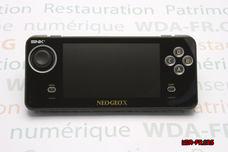 NeoGeo X NG-001 de la WDA - Vue console.