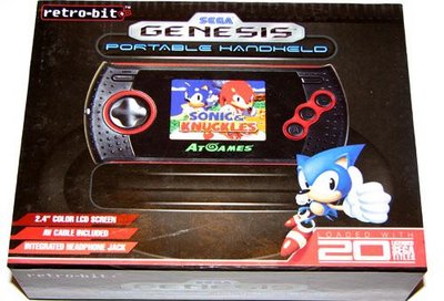 AtGames Sega Genesis Portable Handheld en boite.