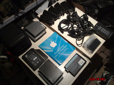 Ensemble d'accessoires d'Apple PowerBook G3 &quot;Bronze&quot;.