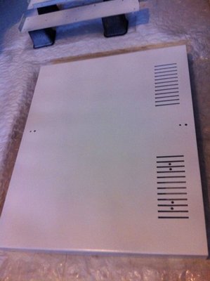 IMG_0194.jpg (34.03 Kio) Vu 21666 fois Boîtier blanc fabrication maison (1983)