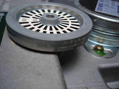 volantmoteur.JPG (178.9 Kio) Vu 13675 fois Attention HUILE2KOUDE va encore frapper !