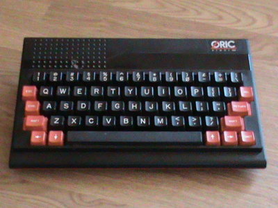 Oric Atmos.JPG