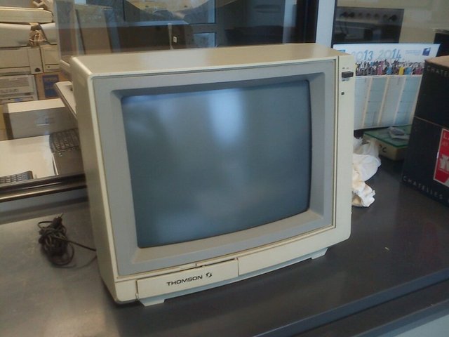 Ecran Thomson VM 3102 VG.