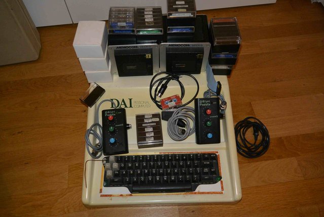 DAI et Memocom.JPG (343.98 Kio) Vu 233529 fois DAI et MEMOCOM MDCR-D