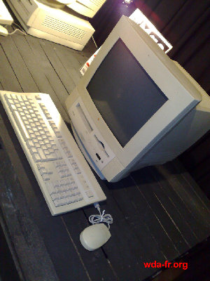 Un Apple Power Macintosh 5xxx.