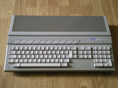 L'Atari 520Ste, gonflé à 1Mo... Mon ordinateur préféré!