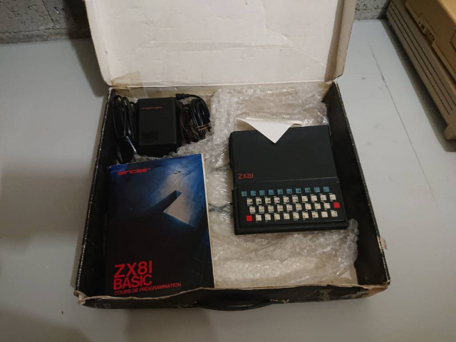 Sinclair ZX81 clavier.JPG