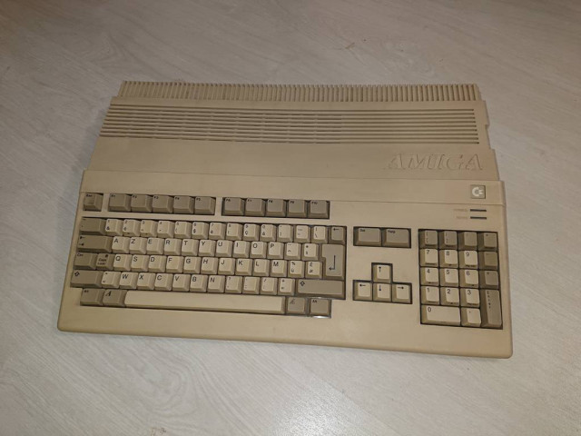 Amiga 500.JPG