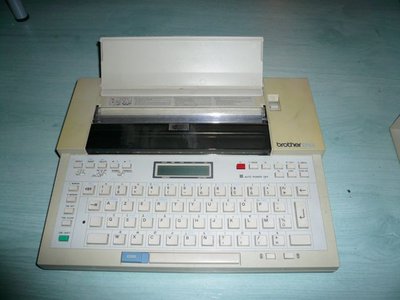 Brother EP44 un peu jaune ...