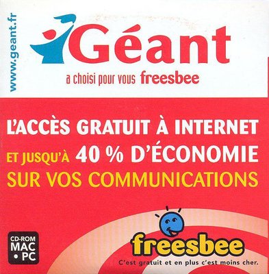 Fressbee_1.jpg (118.92 Kio) Vu 7072 fois Kit de connexion Freesbee en partenariat avec l'enseigne Géant - 1999 (recto)